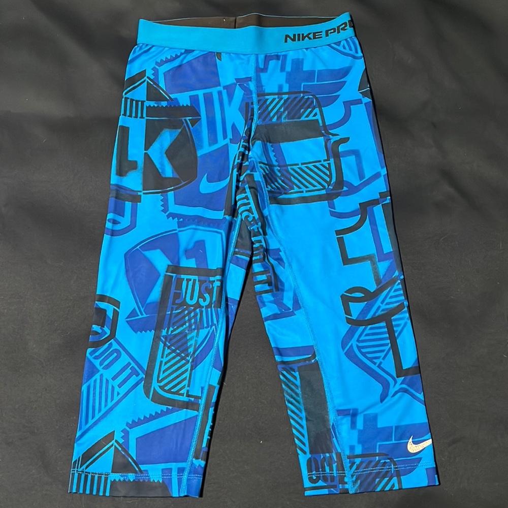 NikePro Dri-Fit Knee Length Blue Leggings (S)